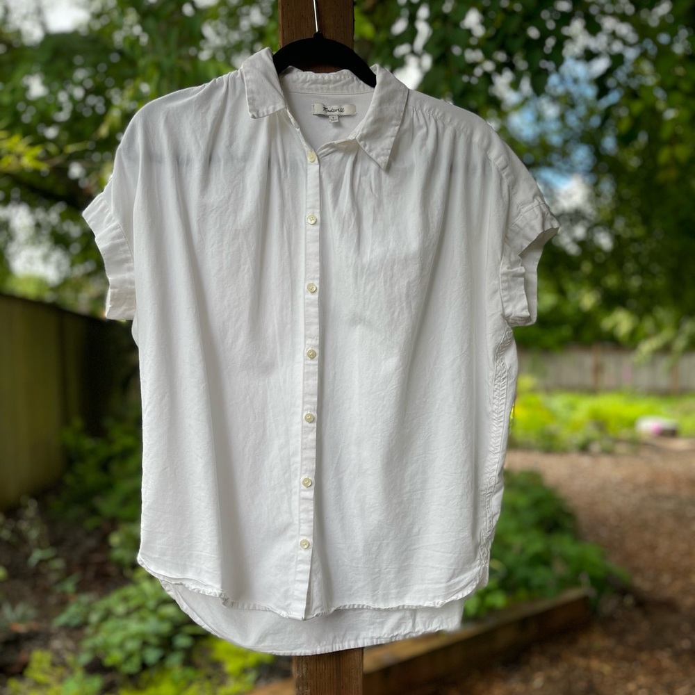 [MADEWELL] White Button Up Shirt